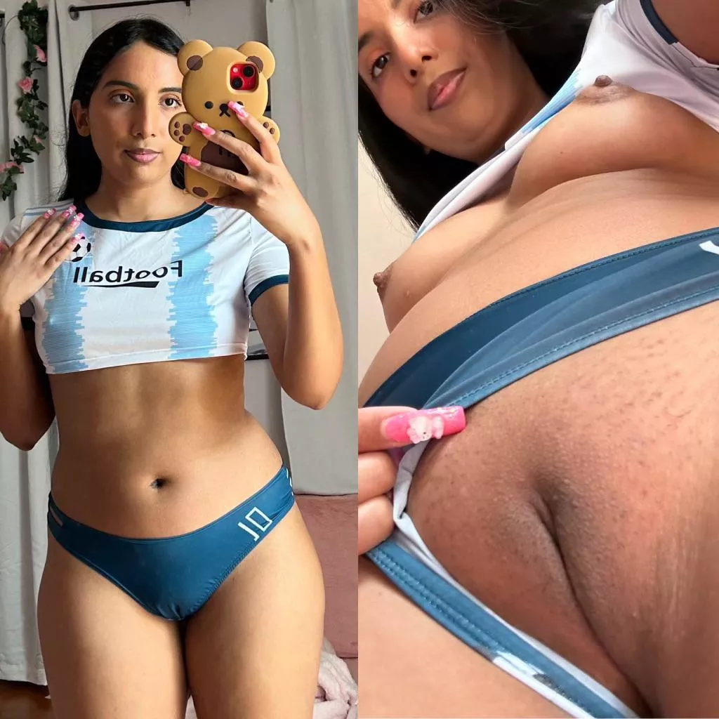 My smooth and shaved Mexican pussy