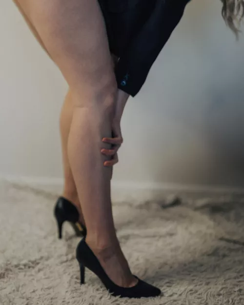 Oops! I'm so clumsy, I keep dropping things