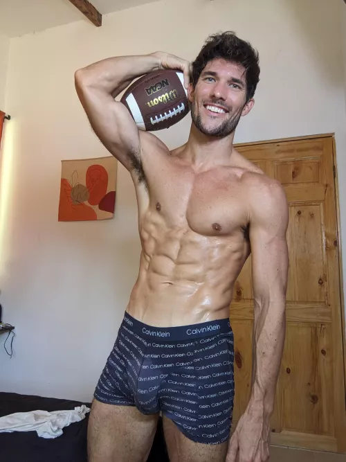 Post-workout sweaty pits