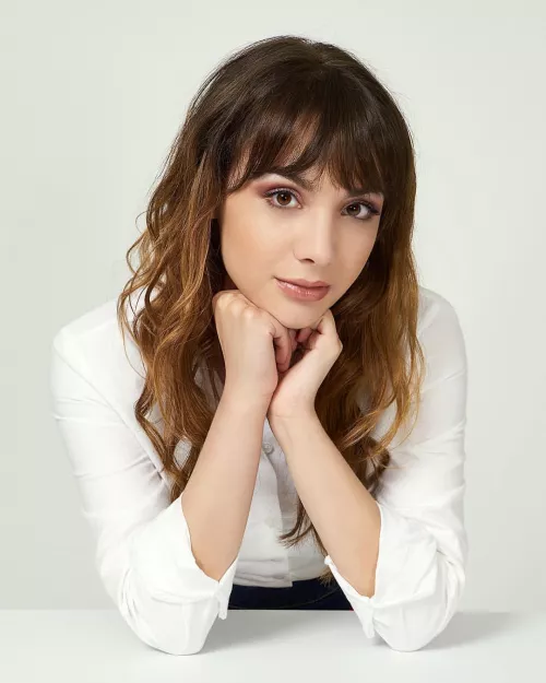 Hannah Marks