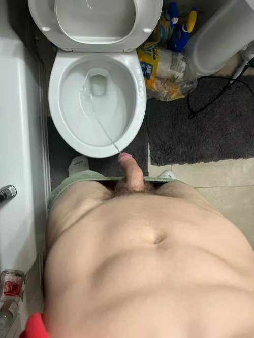 hmu for piss play content 😮‍💨