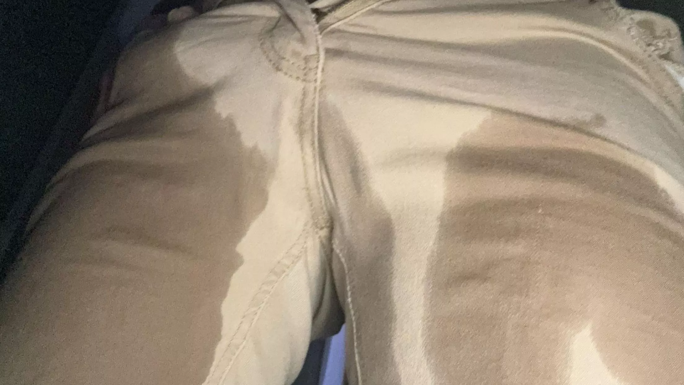 hmu if you wanna trade ws pics and vids😈