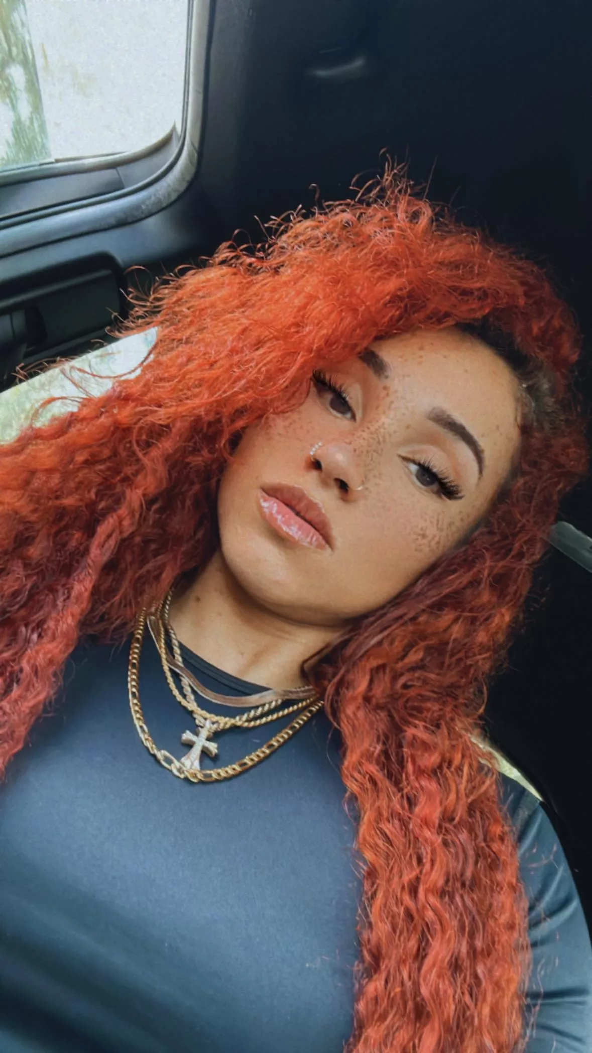 [IRTR] I might look innocent with these freckles but trust me, I'm far from it