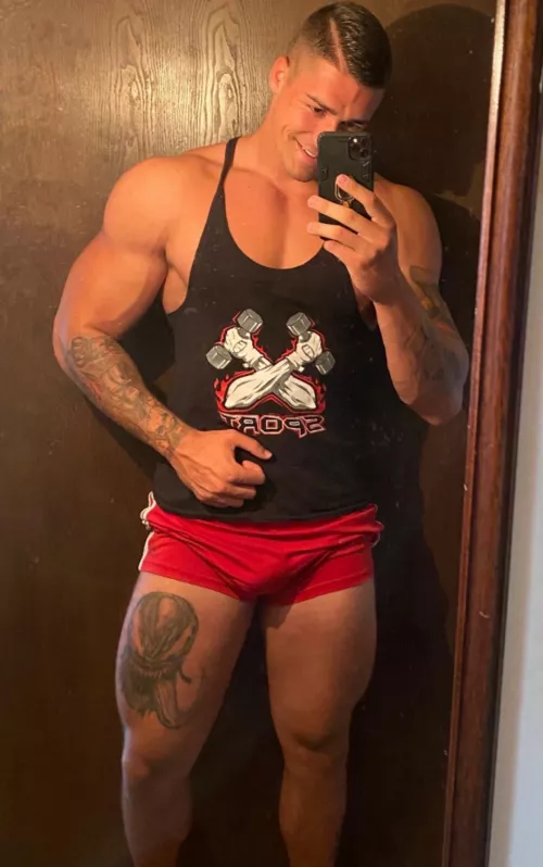 6’9” 300lb I dare you to touch it