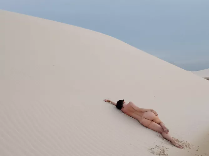 A little sand in the 🍑🙂