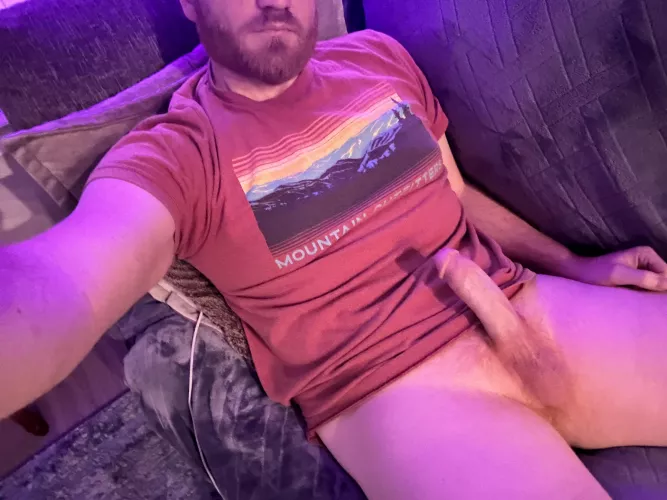 Ginger home alone 😘. Come get it?