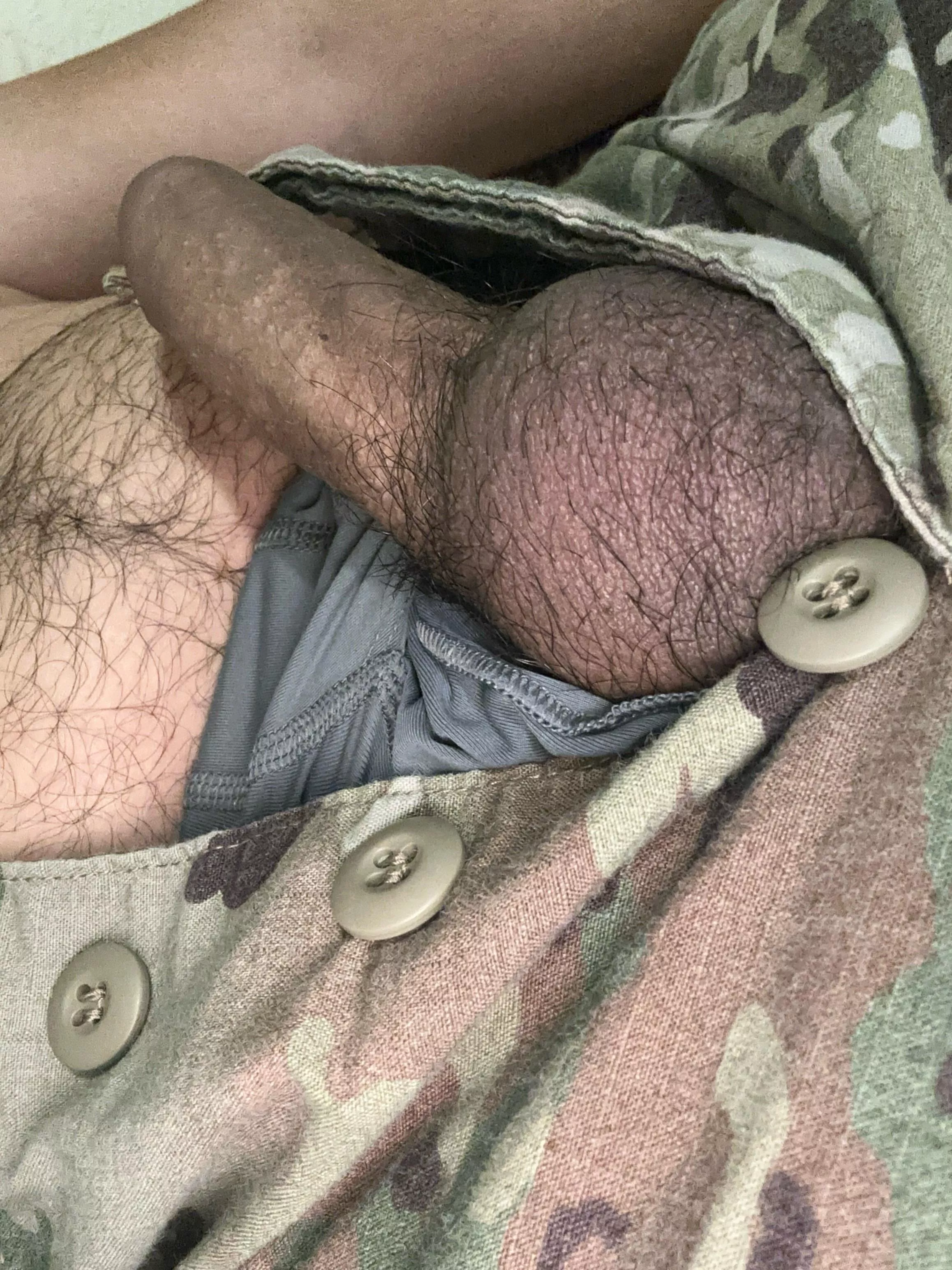 Need me a lady to milk my dong