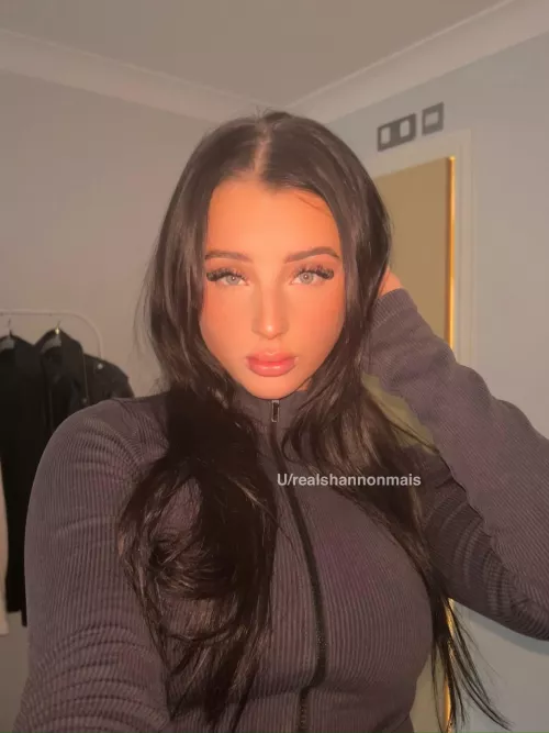 Shannon mais (@realshannonmais)