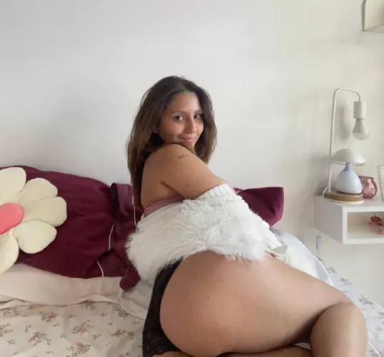 can i be your funsized, all-natural, big booty?