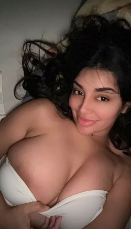 Dont look naughty papi