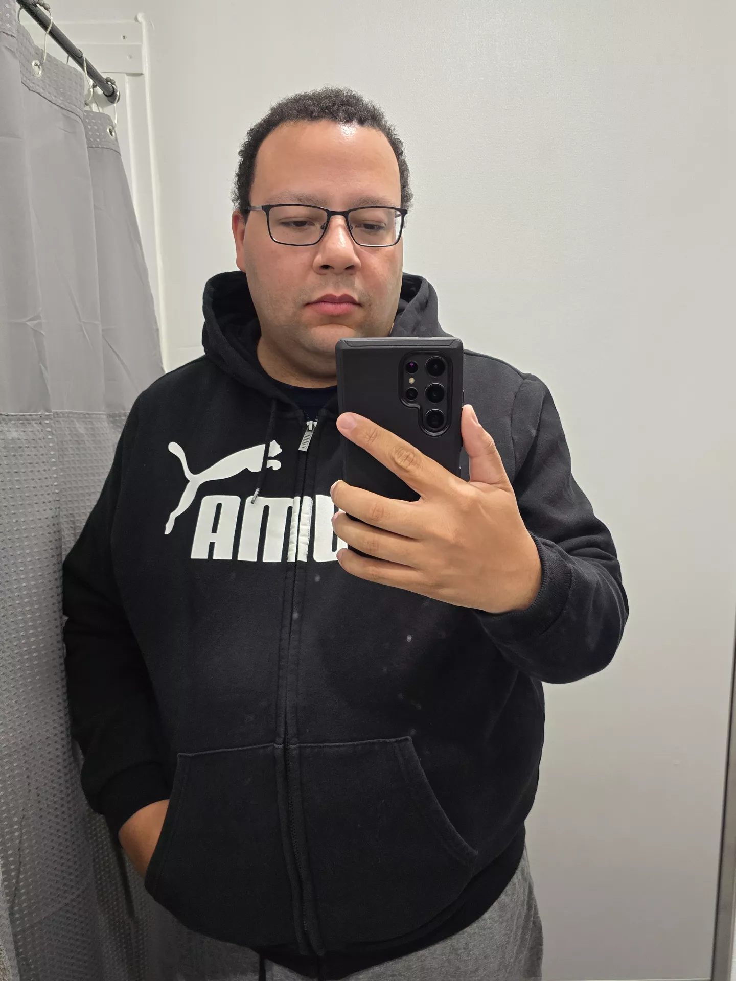 Kinda wanting to play through Rdr2 again. What are yall playing?