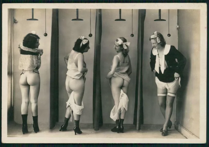 lingerie 1920