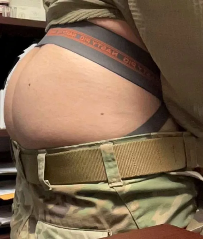 Feeling thiccc at work😛