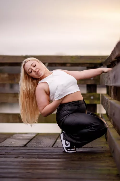 I will give you the best head, daddy.