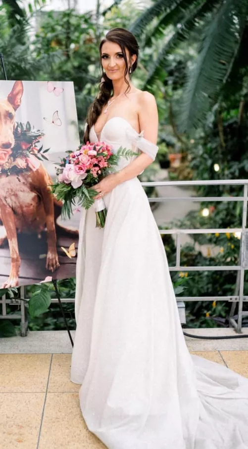 Looking for this set anyone have it?? 😍😍