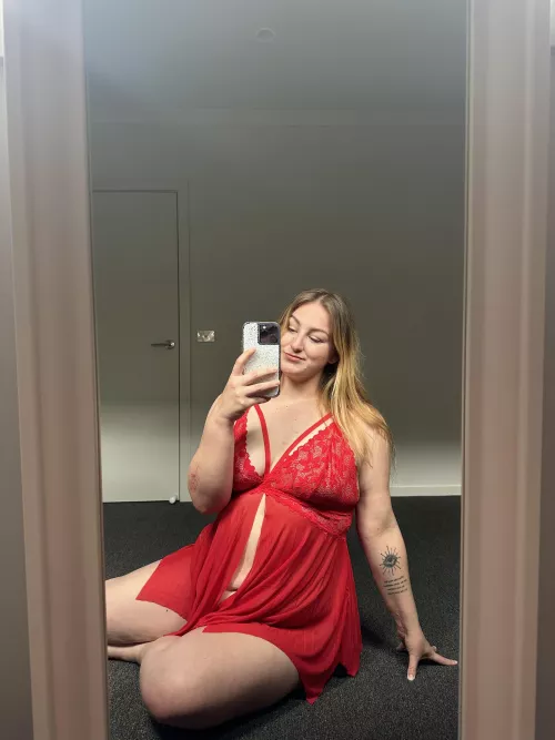 Still in the holiday spirit 🙈