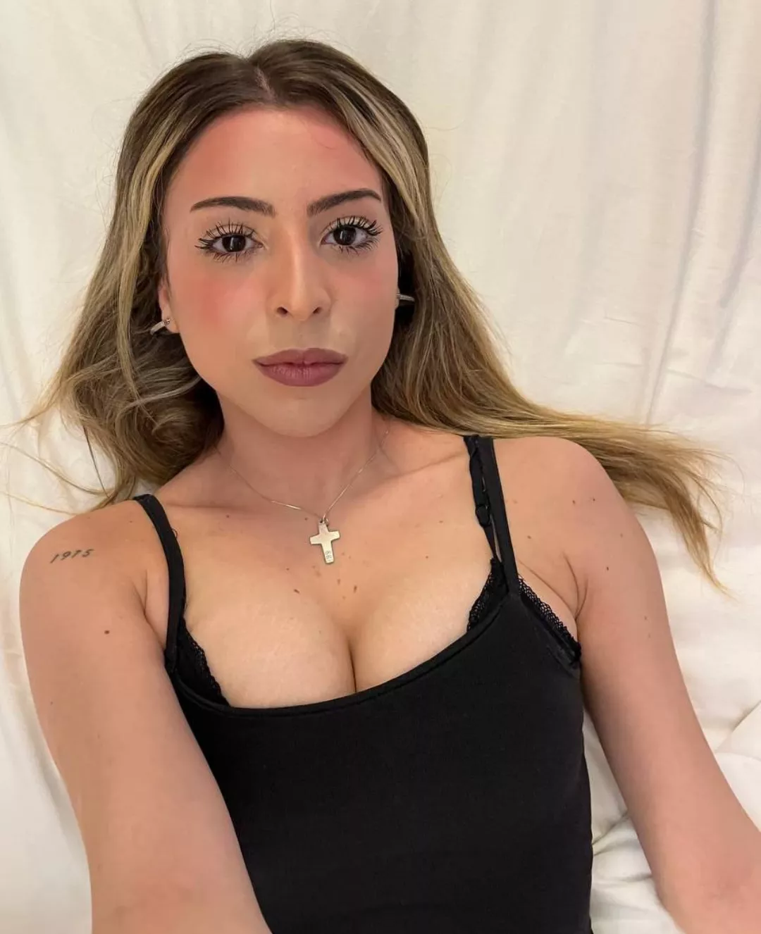 i like making selfie like this