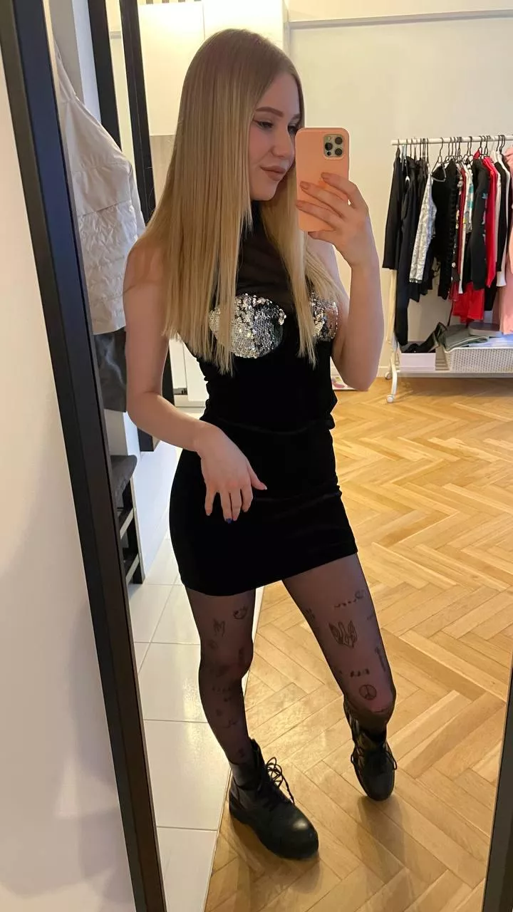 Trying to make you hard!