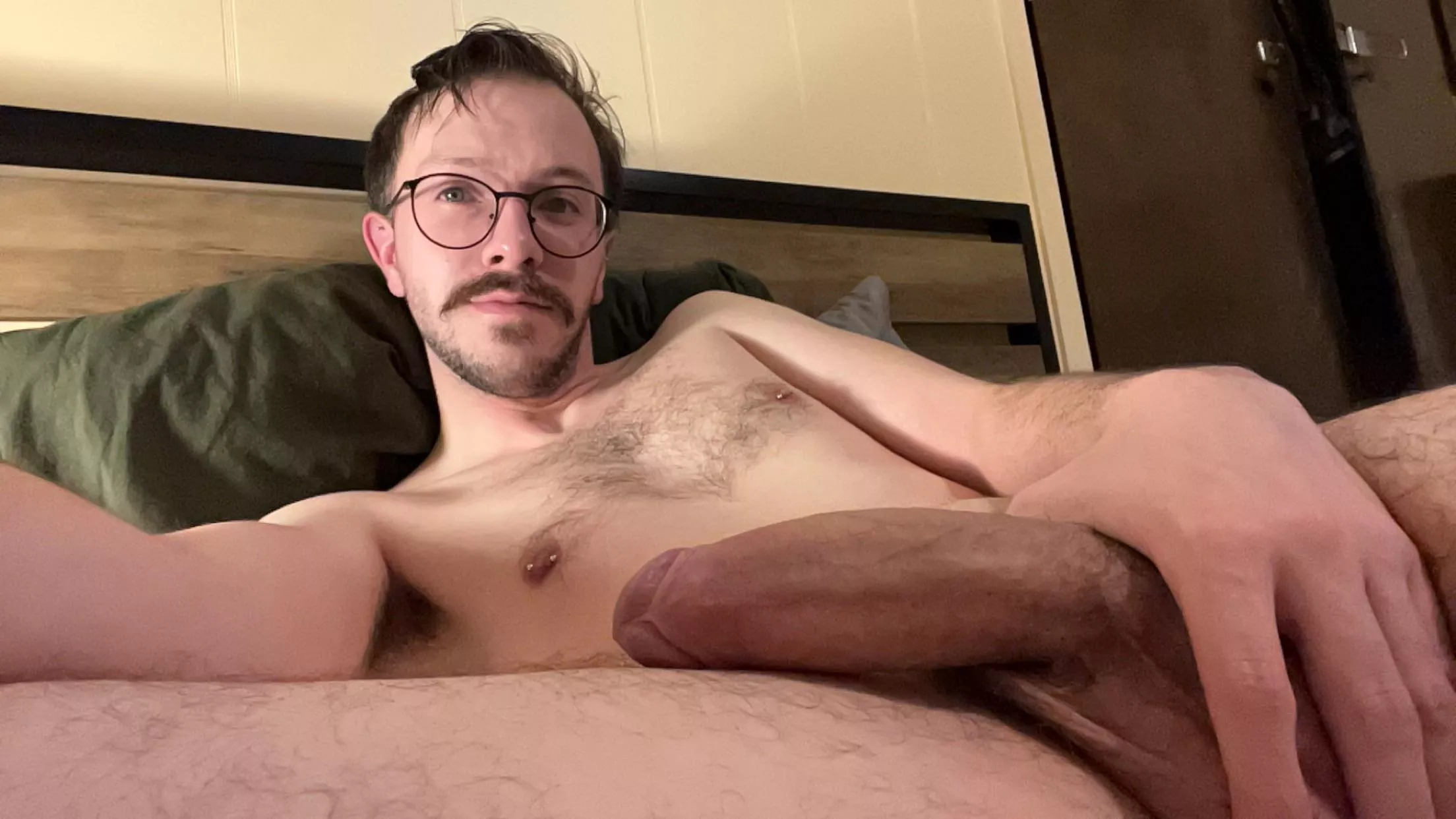 Your nerdy boyfriend is fresh out of the shower. Now what?