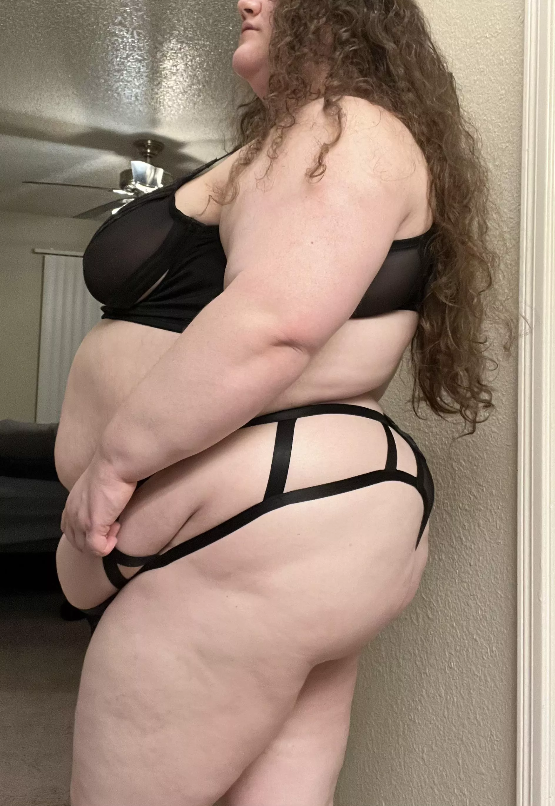 Can I be your late night jerk off material?