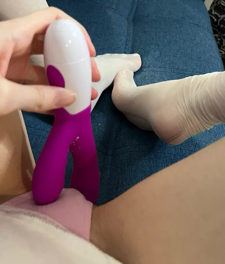 D u wanna see my panties after a minte after using this wand