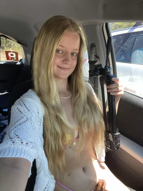 hair front and centre for you hehe