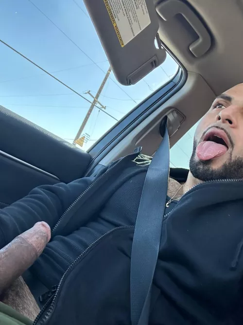 Meet me in the work bathroom in 5 😝