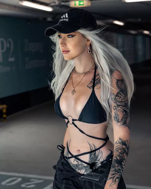 does a punk girl drive you wild?