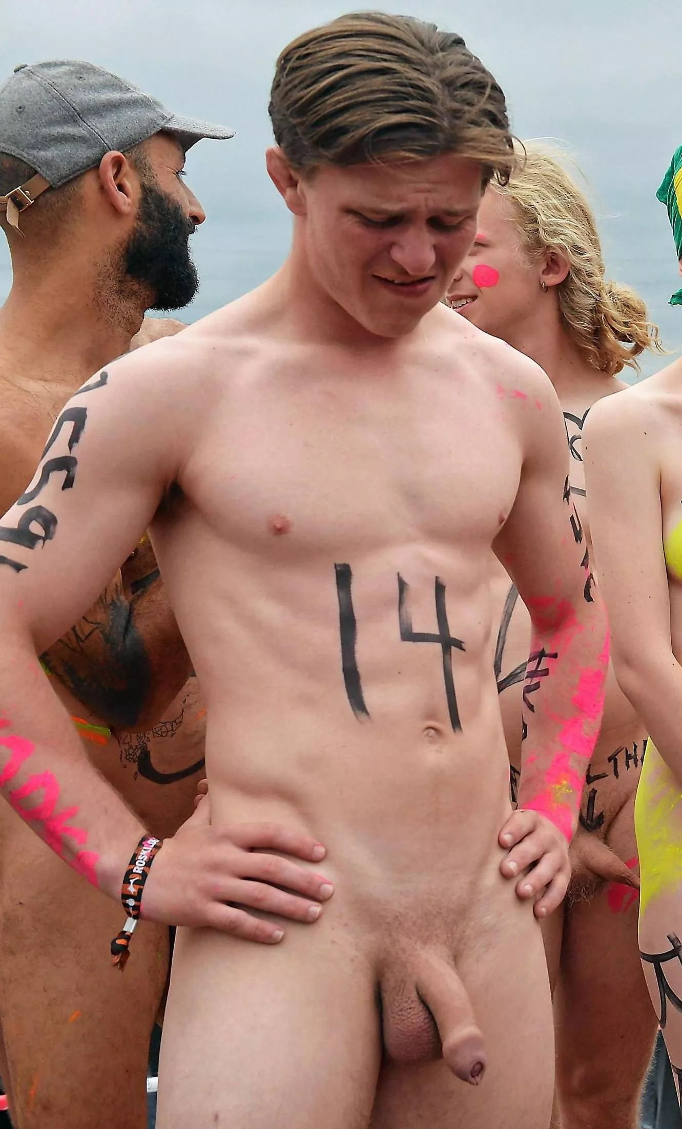 Found the real Nr. 14. Much better without photoshop. #RoskildeFestivalNakedRun