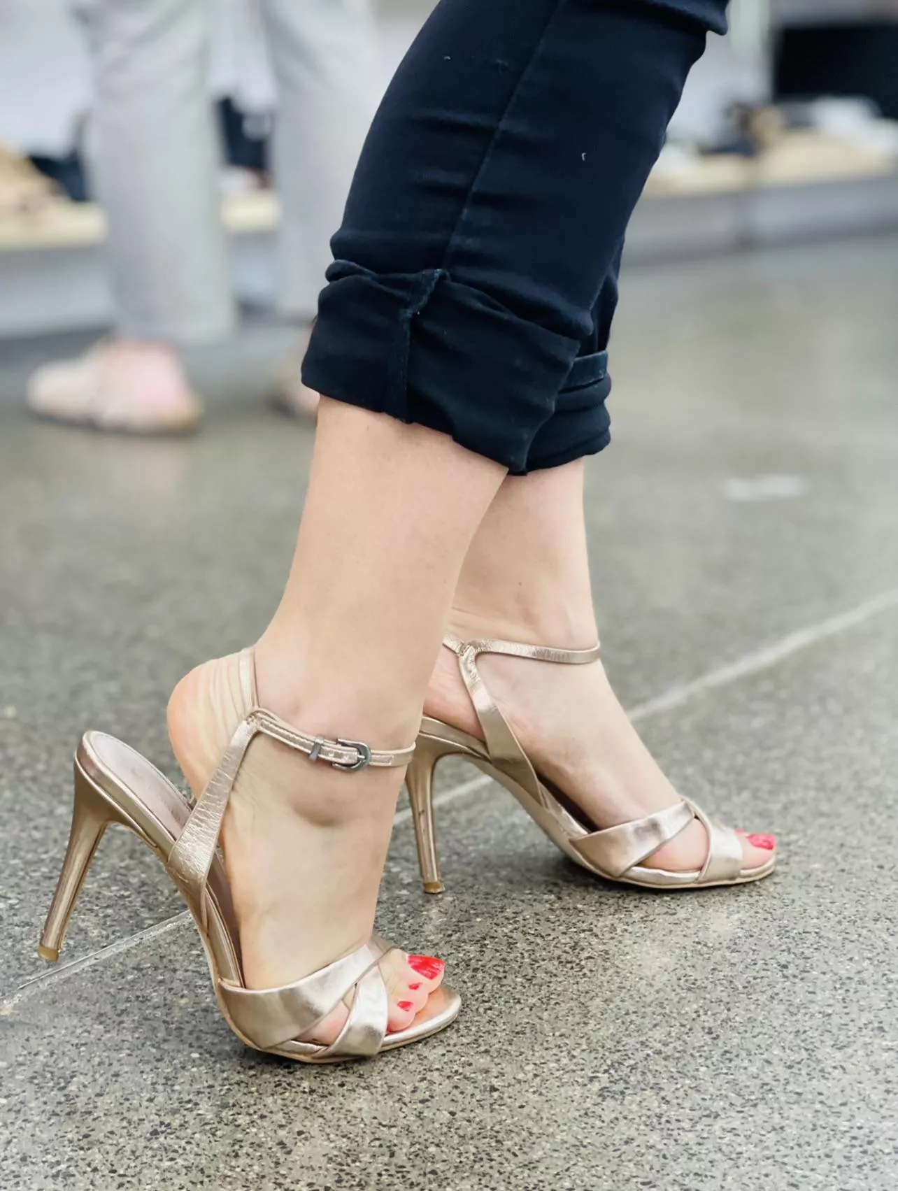 Going into Friday in these 😍