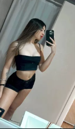 How does my curvy 19yo body look in this?