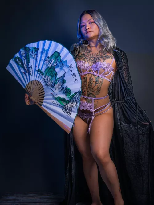 I did a photoshoot in some new lingerie