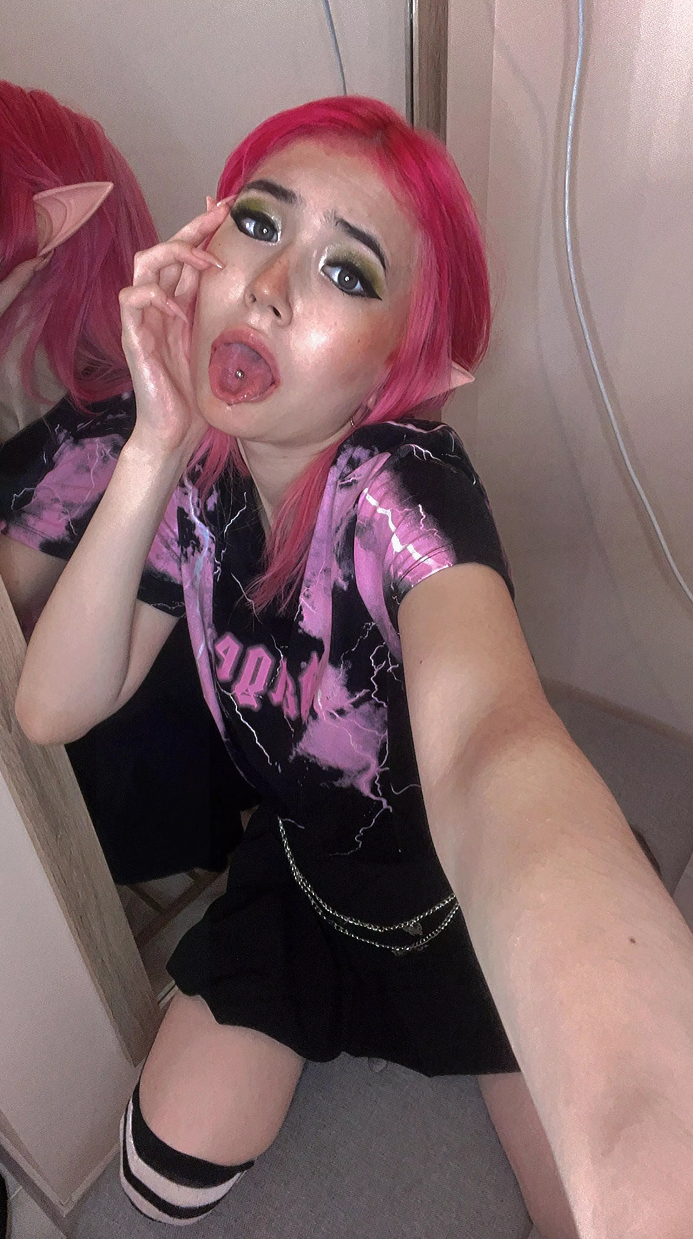 There's no greater pleasure than feeling your hand on my misbehaving ass... spank me good