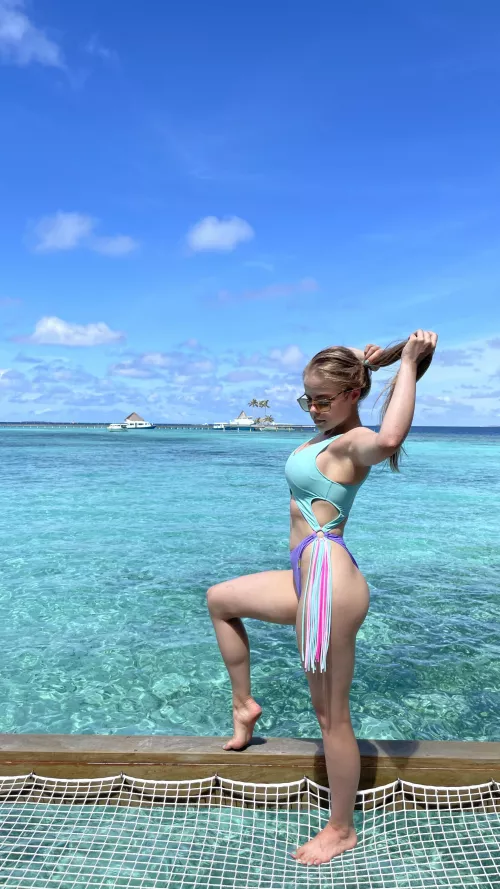 Would u help me with the body cream?