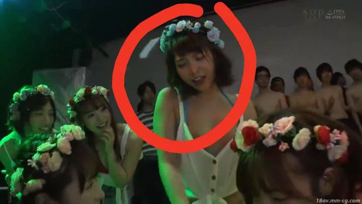 Can you guys help me find the girl on top. In STARS-160 at 58:15