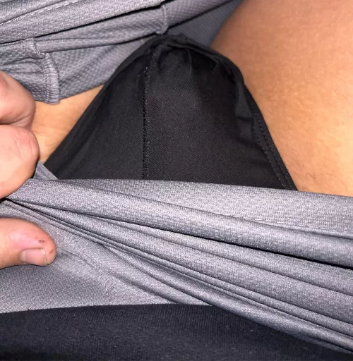 I have to piss so bad