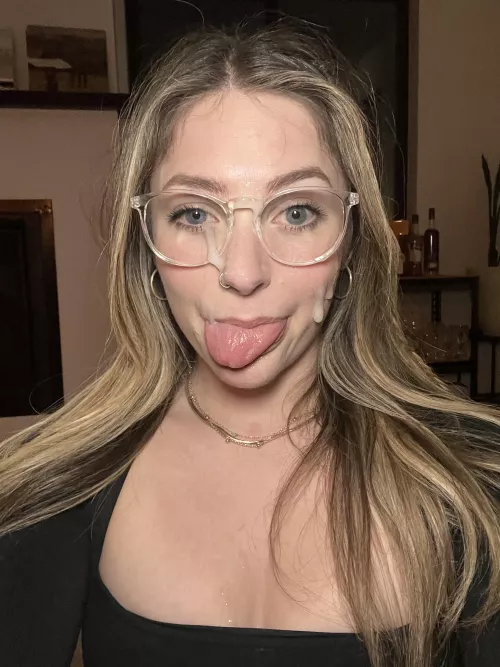 I love it having my glasses covered 🤭