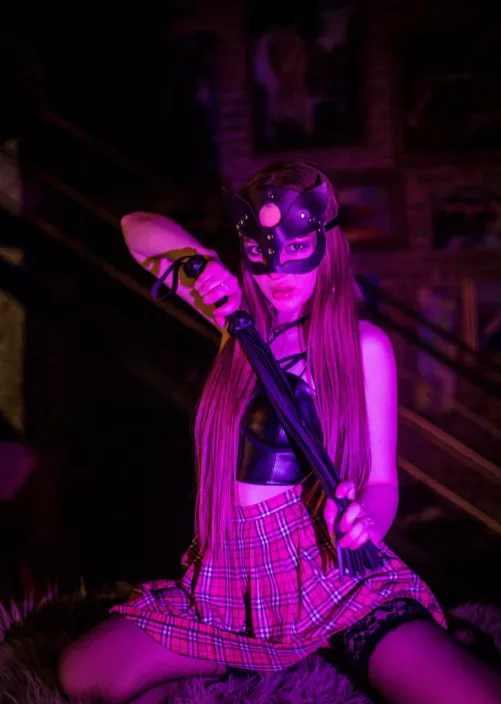 leather makes me horny