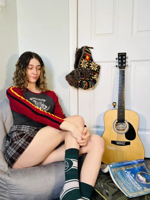 Looking for someone to hold my books when my arms get tired