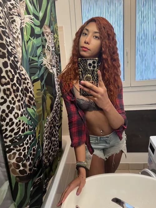 What do you think about mixed girl