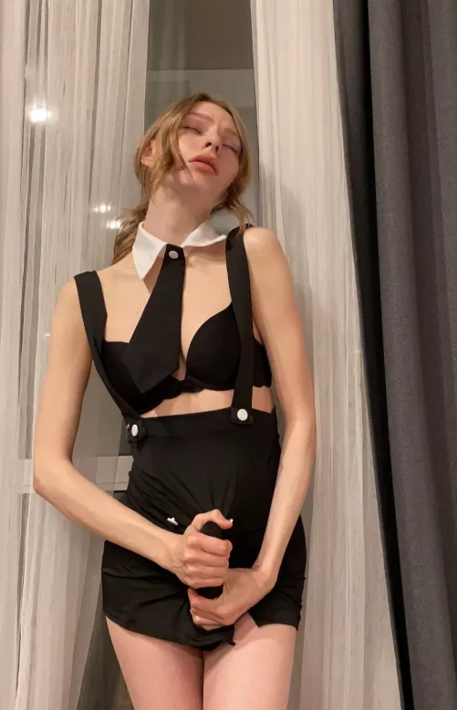 When I see you I can hardly contain my monster