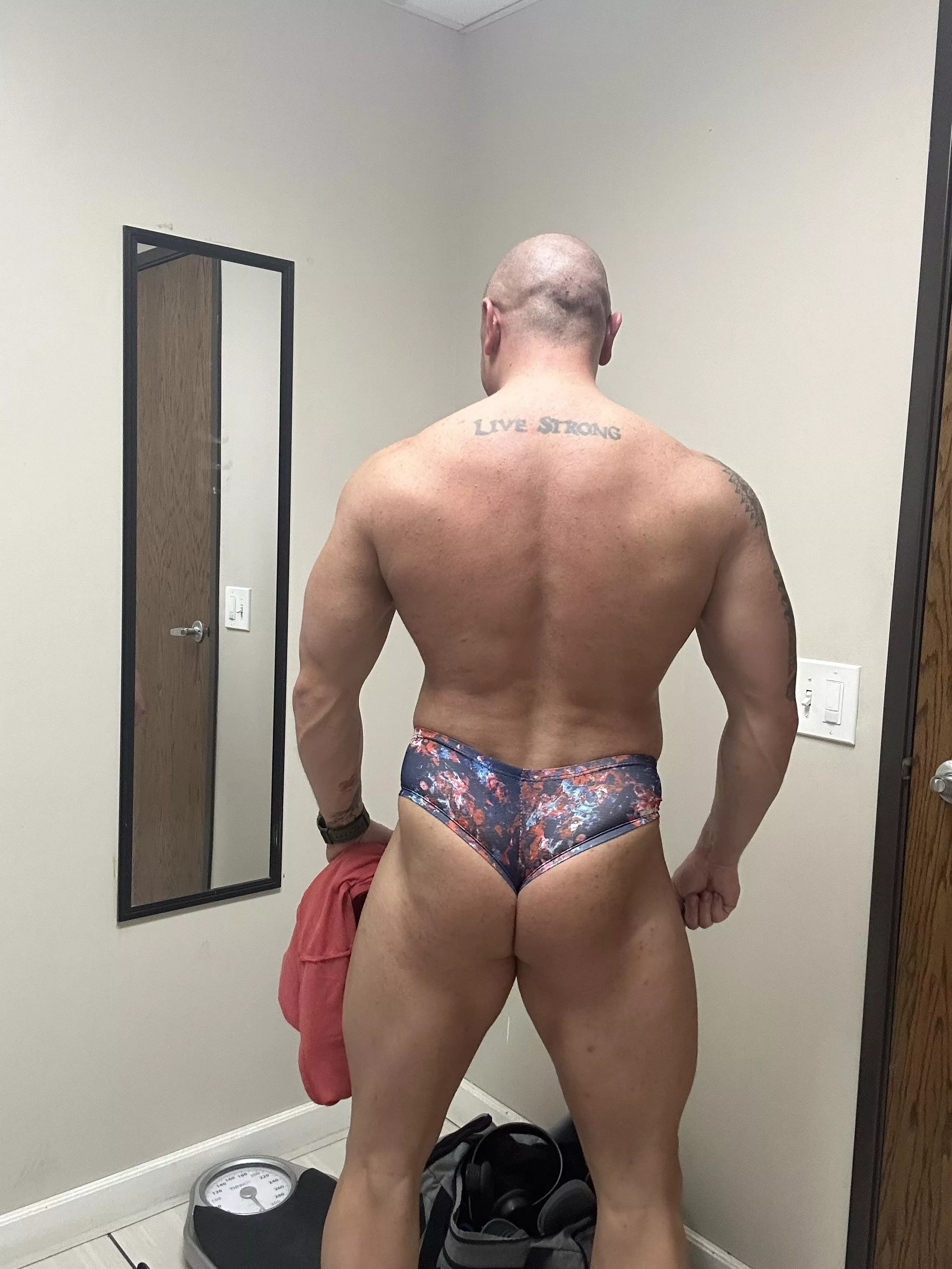 Complements my butt lol?