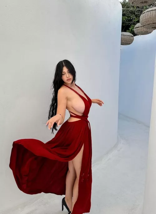 Dayummm she is sooooooo hot in this red dress!