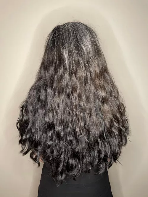 So much hair to grab and run your fingers through