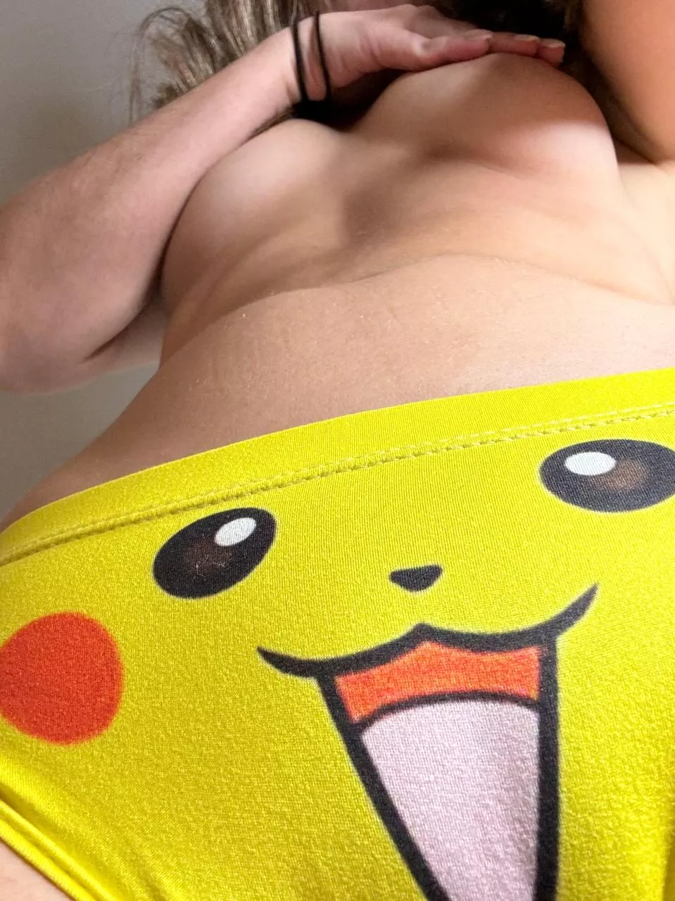 There's electricity between my legs[F]