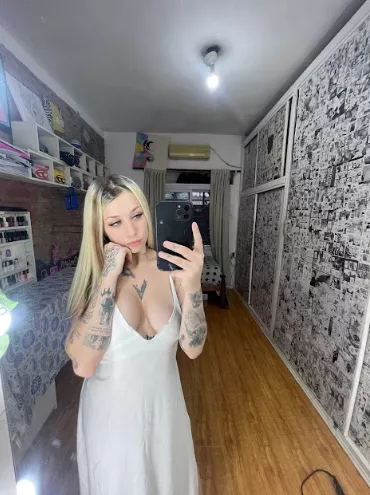 Wanna be your camgirl