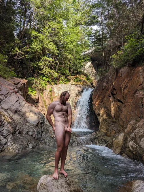Would you get fucked next to a waterfall?