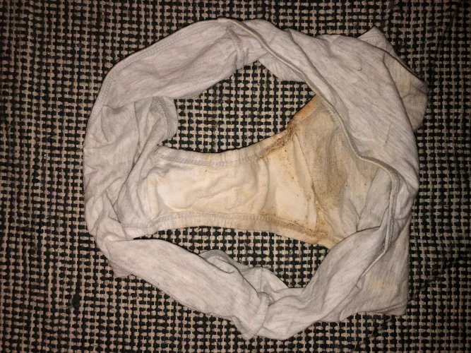 20 day wear, heavy exercise every day plus pee