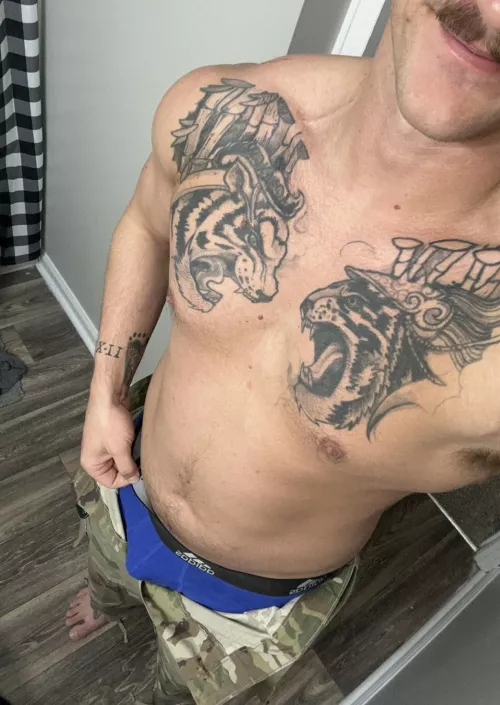 Feeling blue today 😏