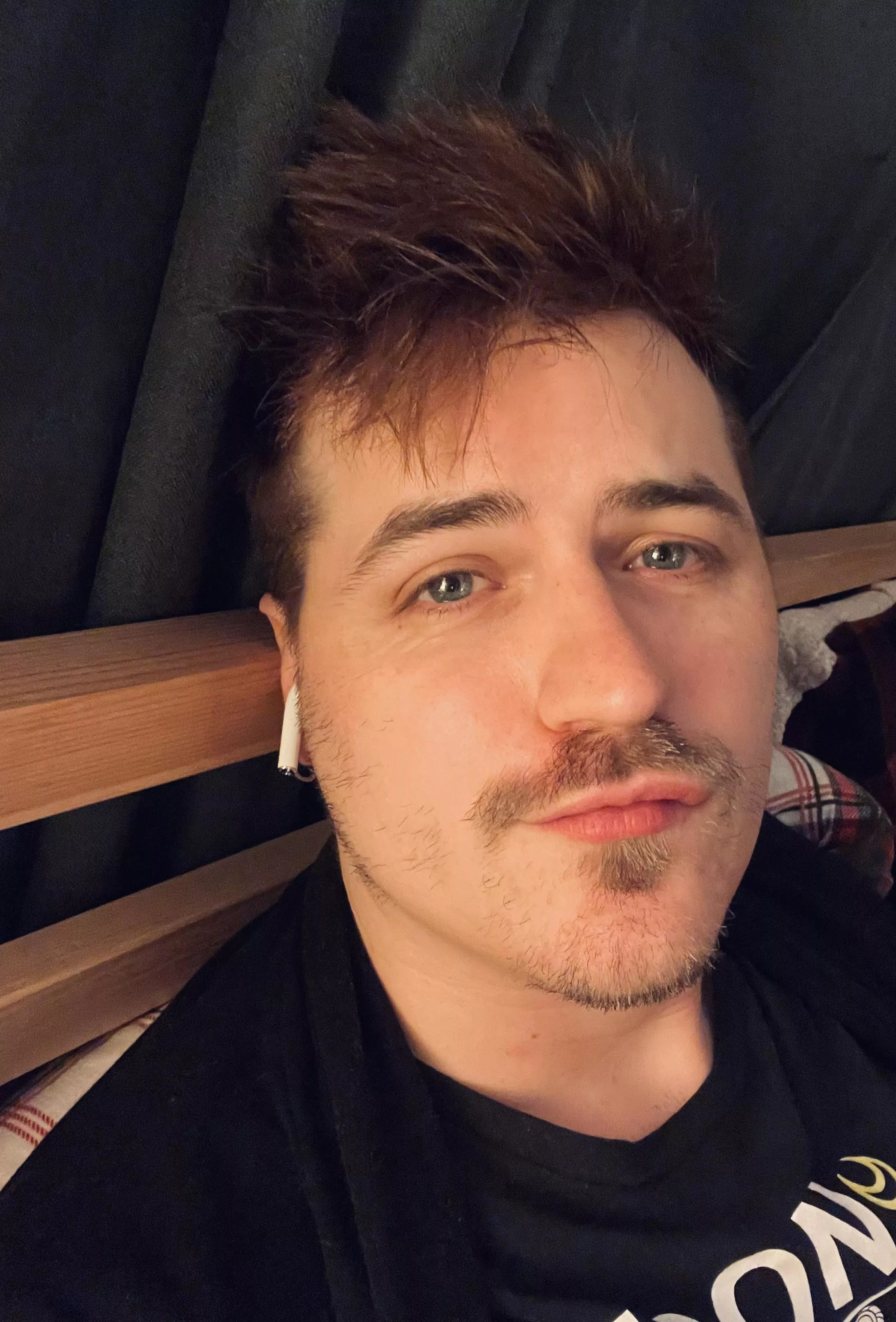 It’s cold and rainy 🥶